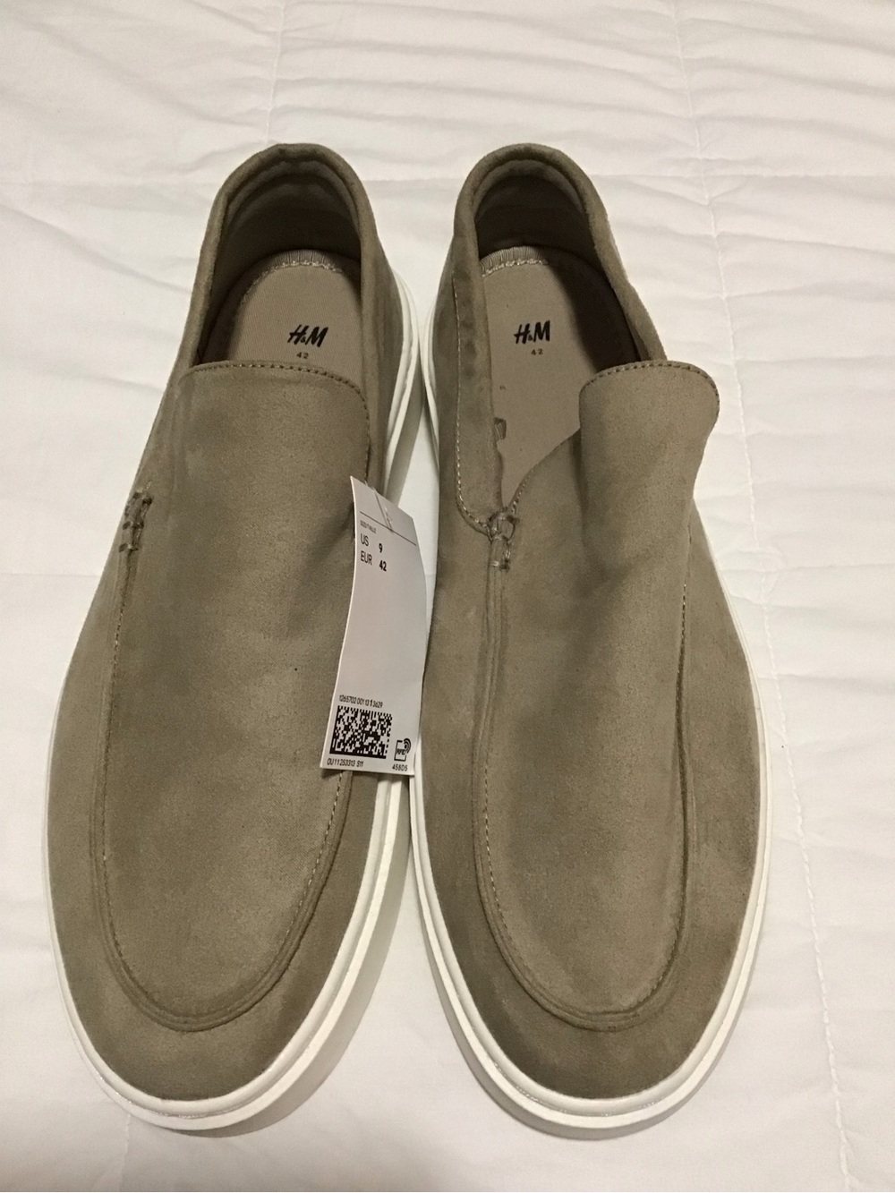 H&M Men's Slip-On Suede Moccasin-Seam Loafers in Taupe Size 9